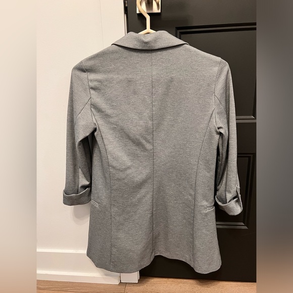 Gray Jacket - Picture 4 of 4